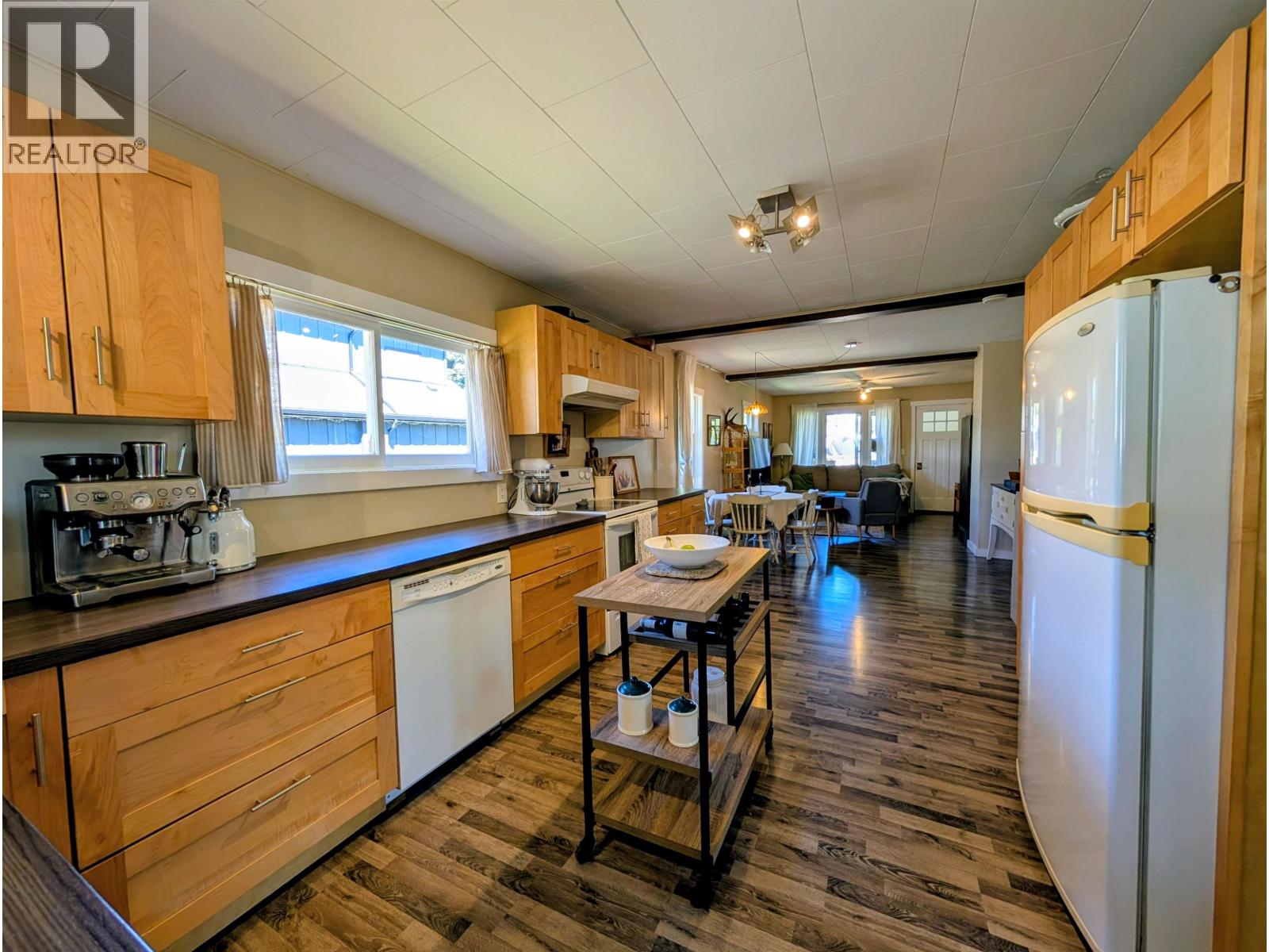 3923 First Avenue, Smithers, British Columbia  V0J 2N0 - Photo 7 - R3120823
