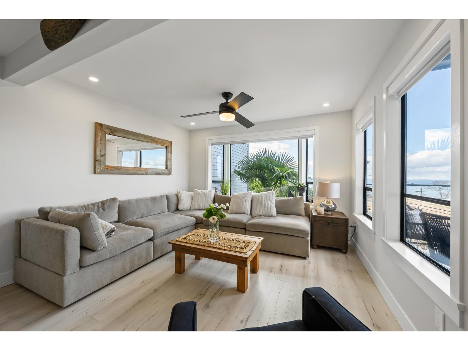 2 14985 Victoria Avenue, White Rock, British Columbia  V4B 1G2 - Photo 11 - R3094454