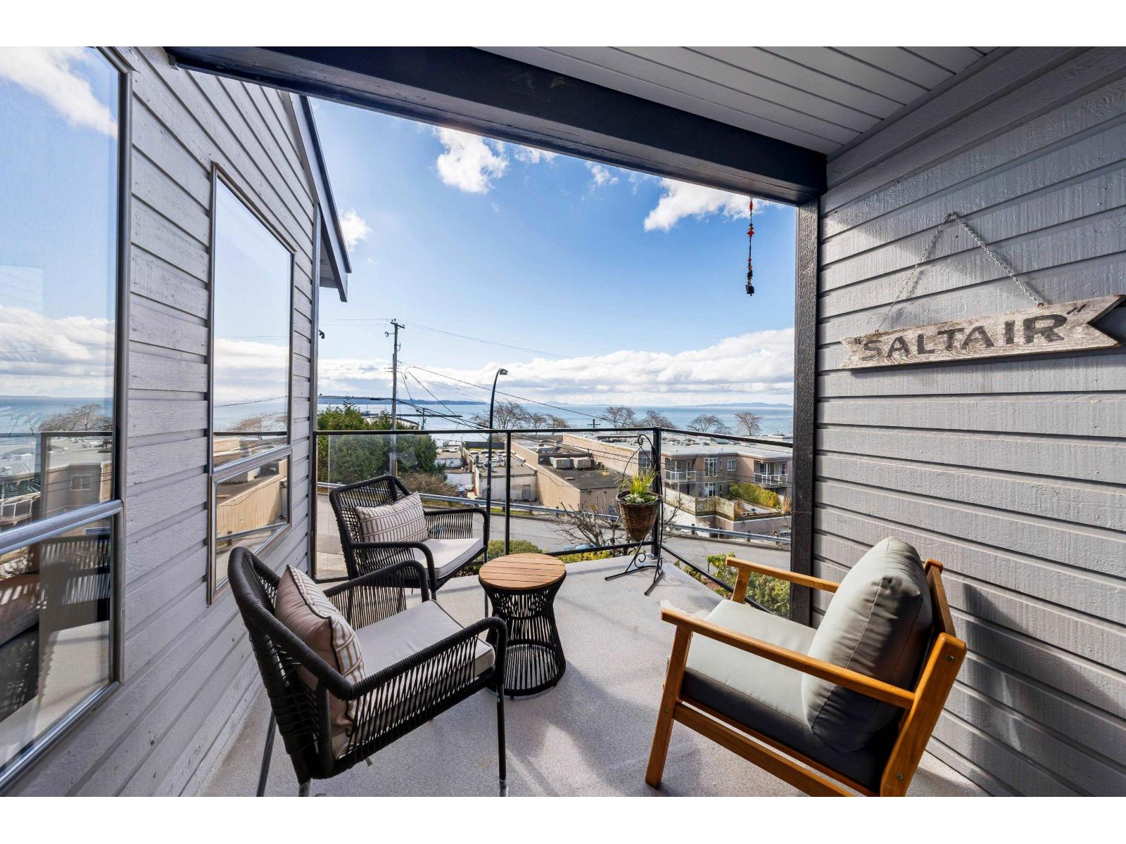 2 14985 Victoria Avenue, White Rock, British Columbia  V4B 1G2 - Photo 3 - R3094454