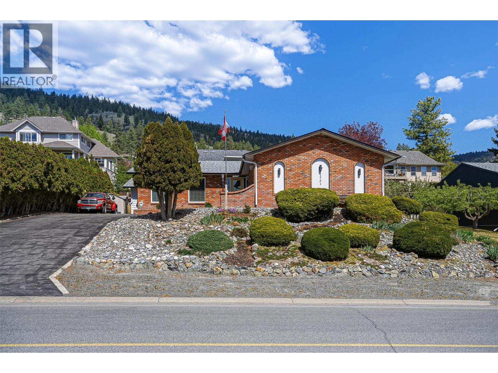 1751 Juniper Drive, Merritt, British Columbia  V1K 1J6 - Photo 1 - 10385843