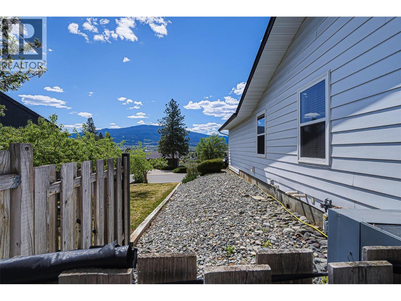 1751 Juniper Drive, Merritt, British Columbia  V1K 1J6 - Photo 67 - 10385843