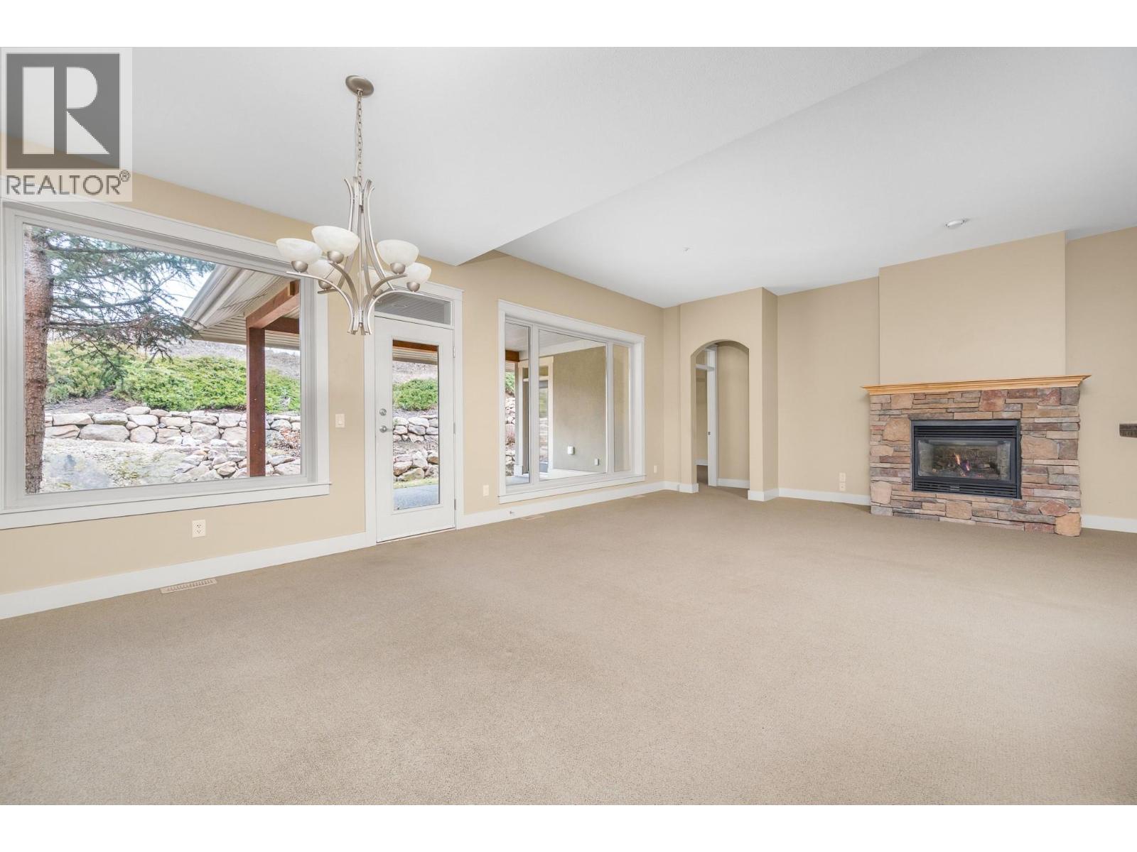 153 Mashie Crescent, Vernon, British Columbia  V1H 1V8 - Photo 6 - 10373481