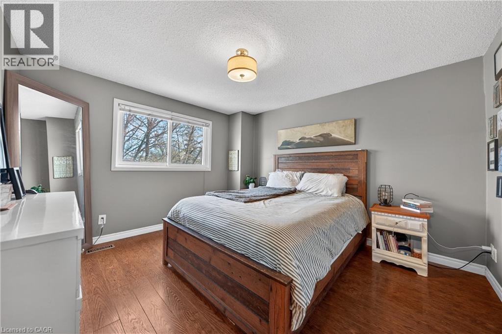 195 Old Carriage Drive, Kitchener, Ontario  N2P 1H5 - Photo 16 - 40828219