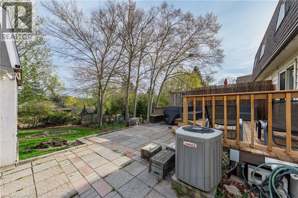 195 Old Carriage Drive, Kitchener, Ontario  N2P 1H5 - Photo 31 - 40828219