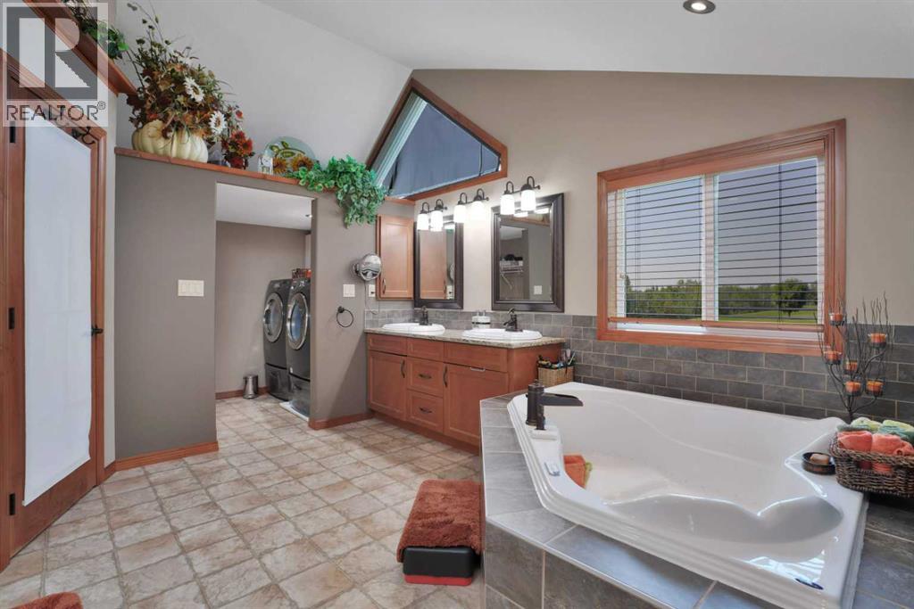 4030, 25054 South Pine Lake Road, Rural Red Deer County, Alberta  T0M 1R0 - Photo 22 - A2306128