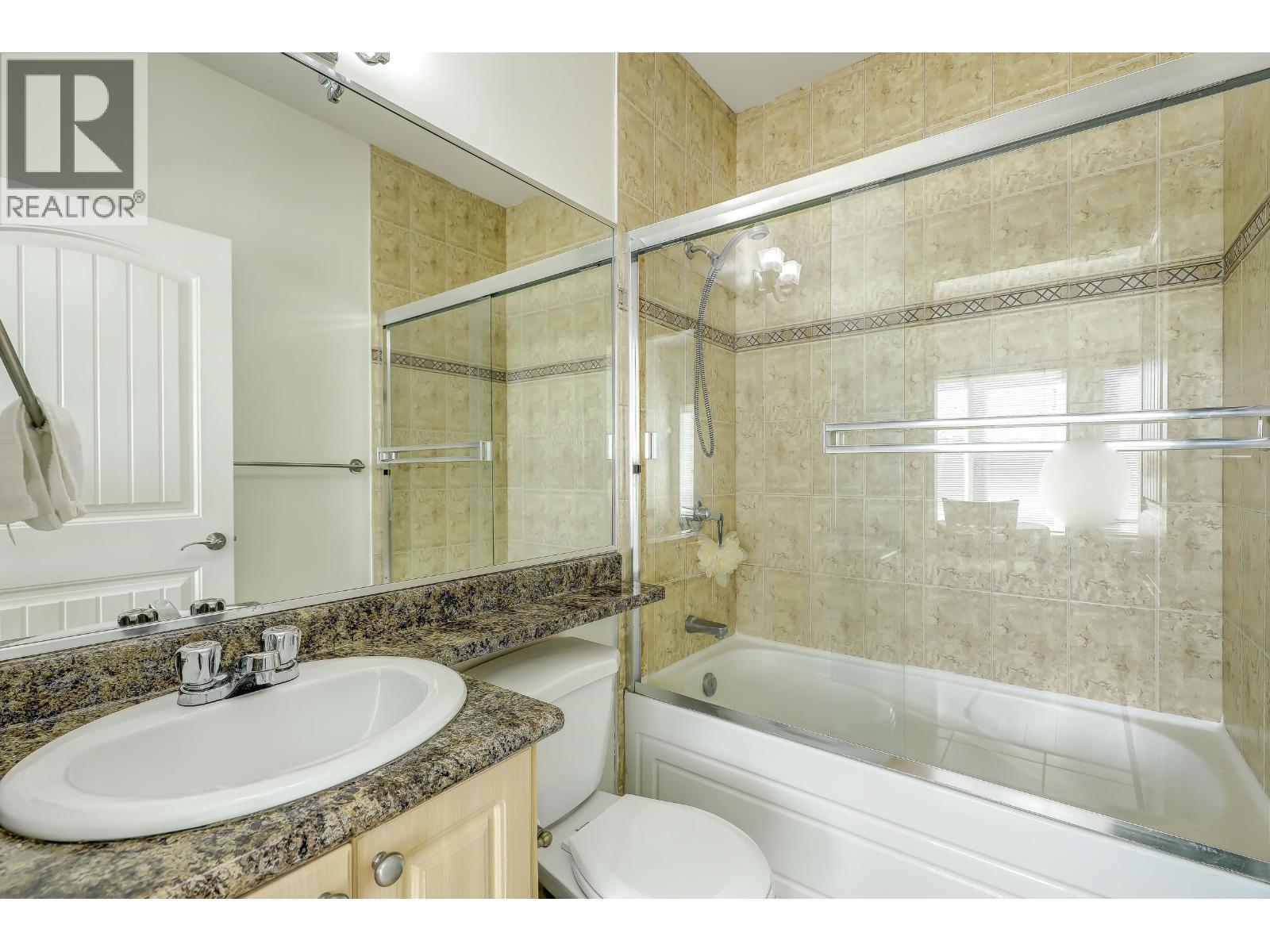 7448 17th Ave Avenue, Burnaby, British Columbia  V3N 1L4 - Photo 31 - R3121114