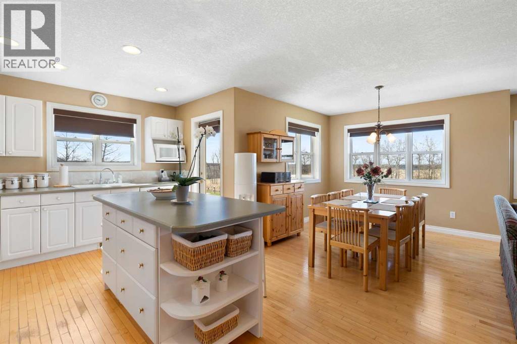 36341 Range Road 250, Rural Red Deer County, Alberta  T0M 1R0 - Photo 12 - A2309227