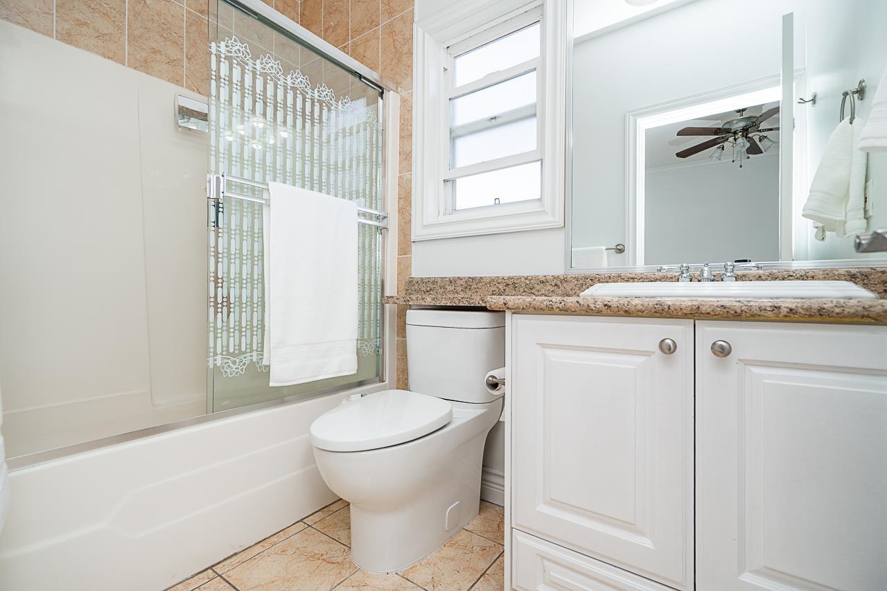 12761 60a Avenue, Surrey, British Columbia  V3X 0A1 - Photo 21 - R3121050