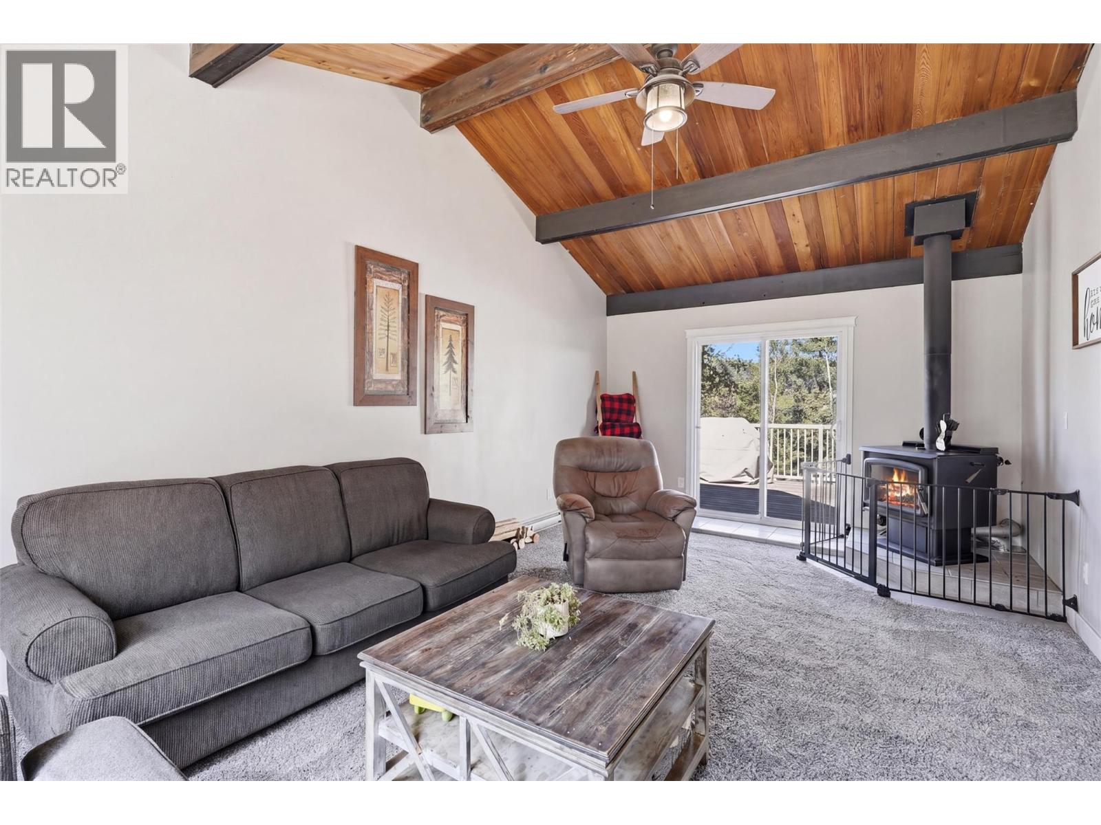 3365 Mcgregor Road, Kamloops, British Columbia  V0E 3E1 - Photo 4 - 10386029