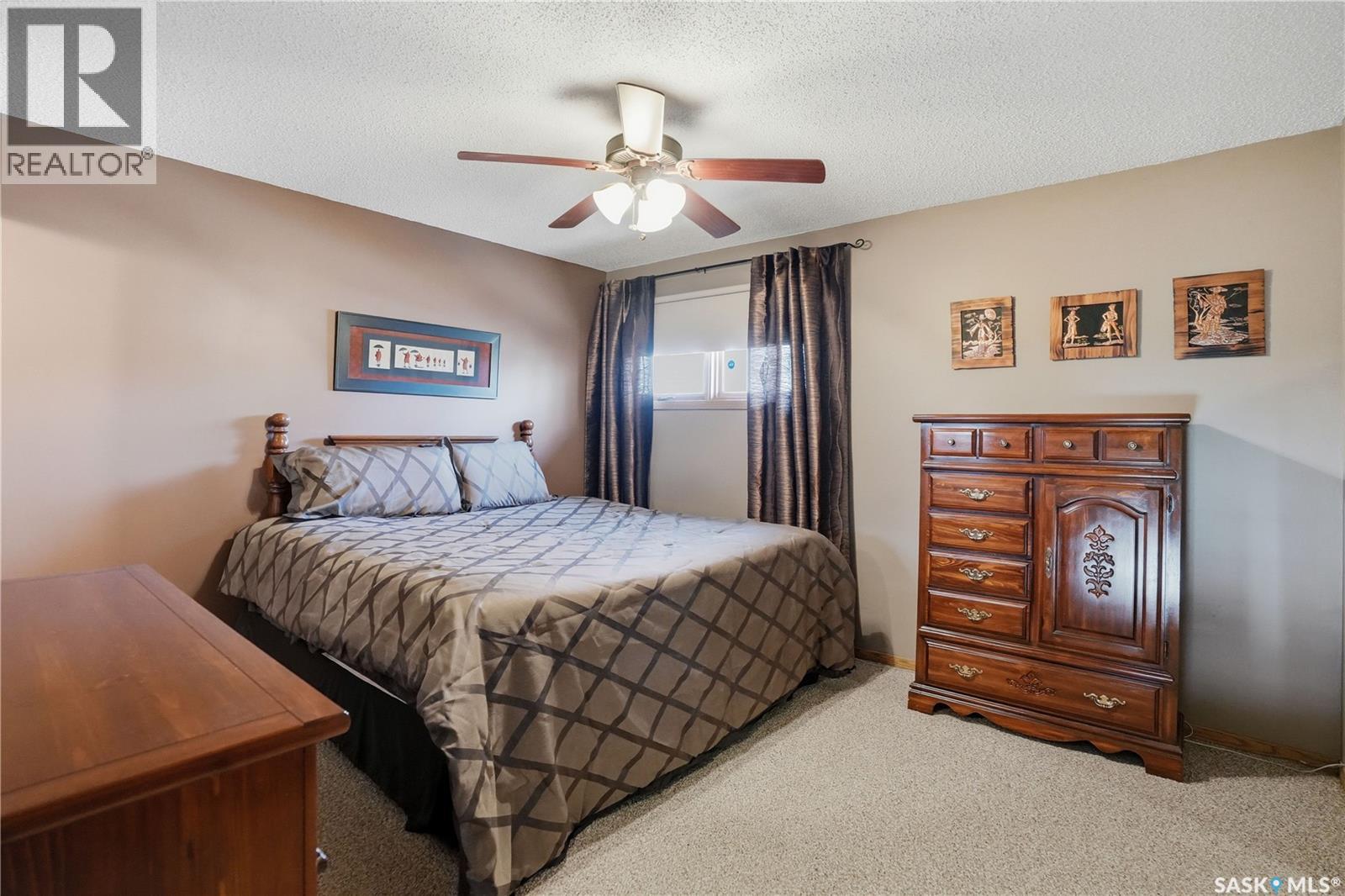 2835 More Crescent E, Regina, Saskatchewan  S4V 0T4 - Photo 25 - SK035197