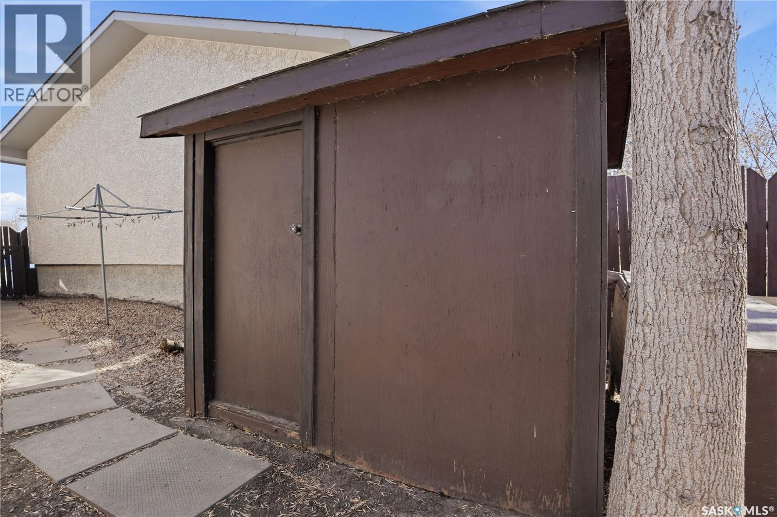 2835 More Crescent E, Regina, Saskatchewan  S4V 0T4 - Photo 57 - SK035197