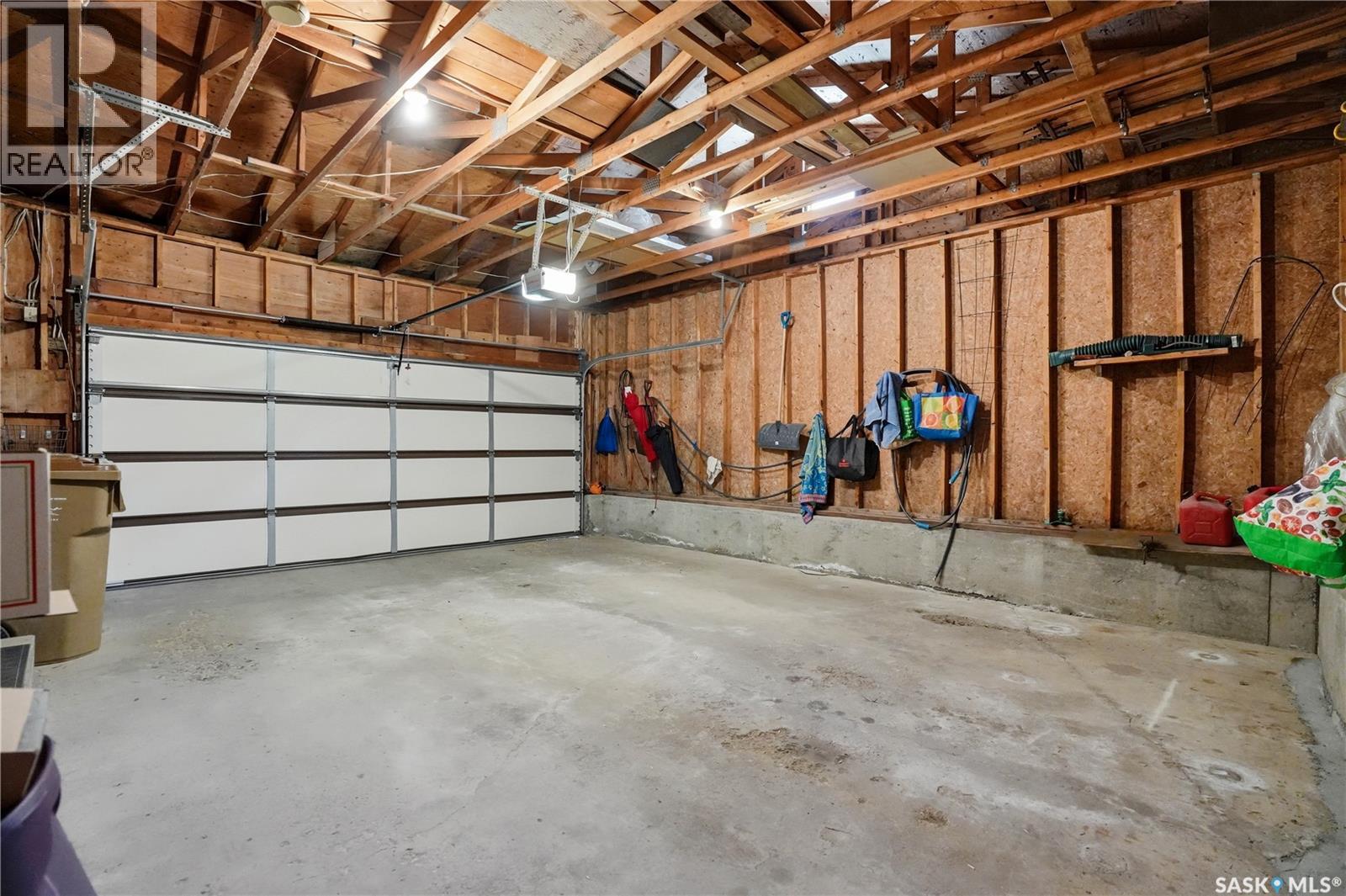 2835 More Crescent E, Regina, Saskatchewan  S4V 0T4 - Photo 58 - SK035197