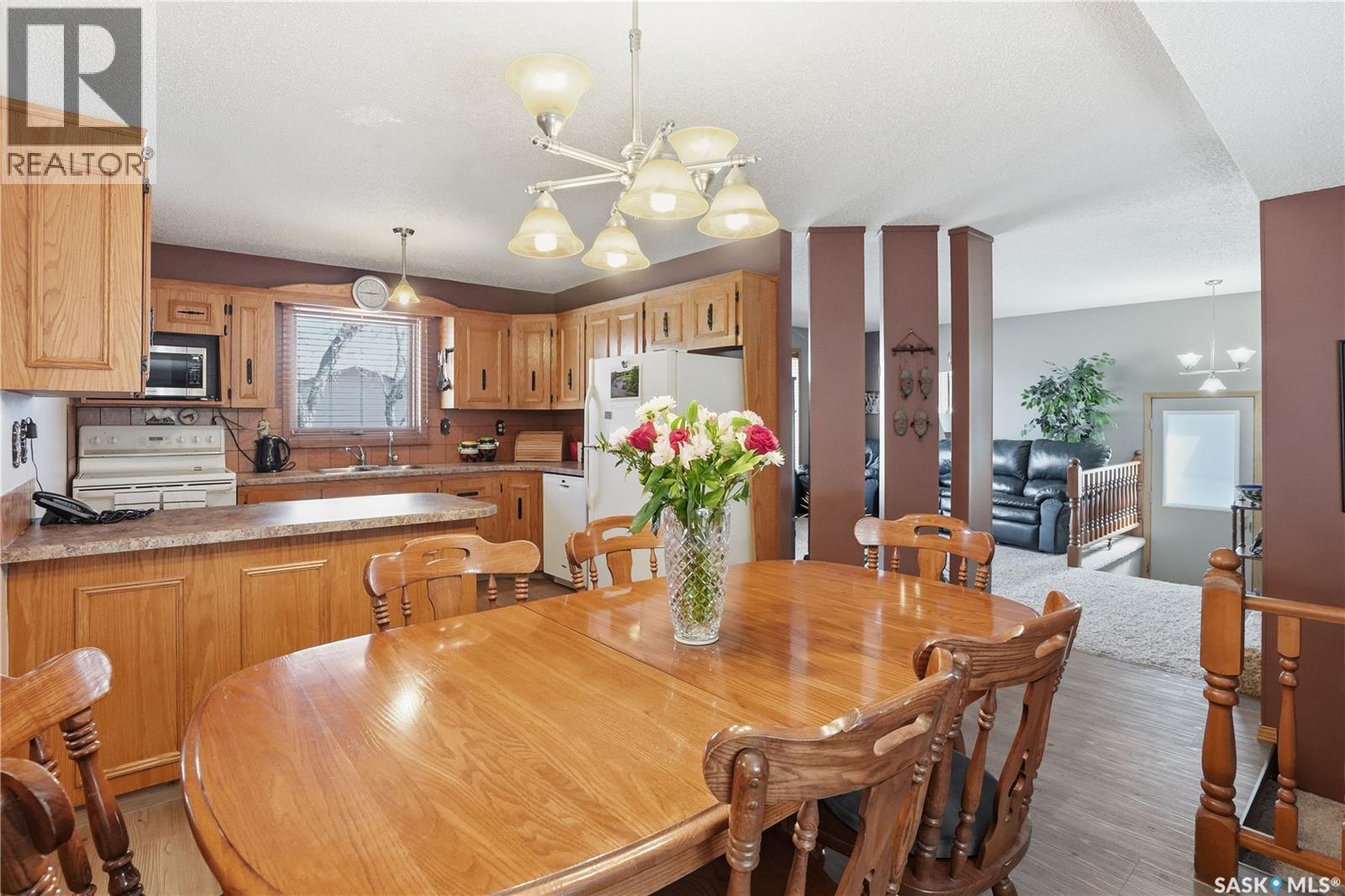 2835 More Crescent E, Regina, Saskatchewan  S4V 0T4 - Photo 11 - SK035197