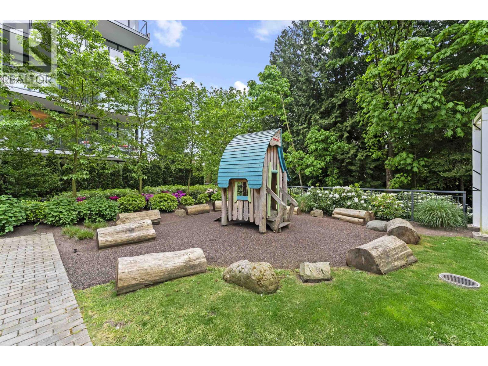 502 585 Austin Avenue, Coquitlam, British Columbia  V3K 0G6 - Photo 32 - R3117081