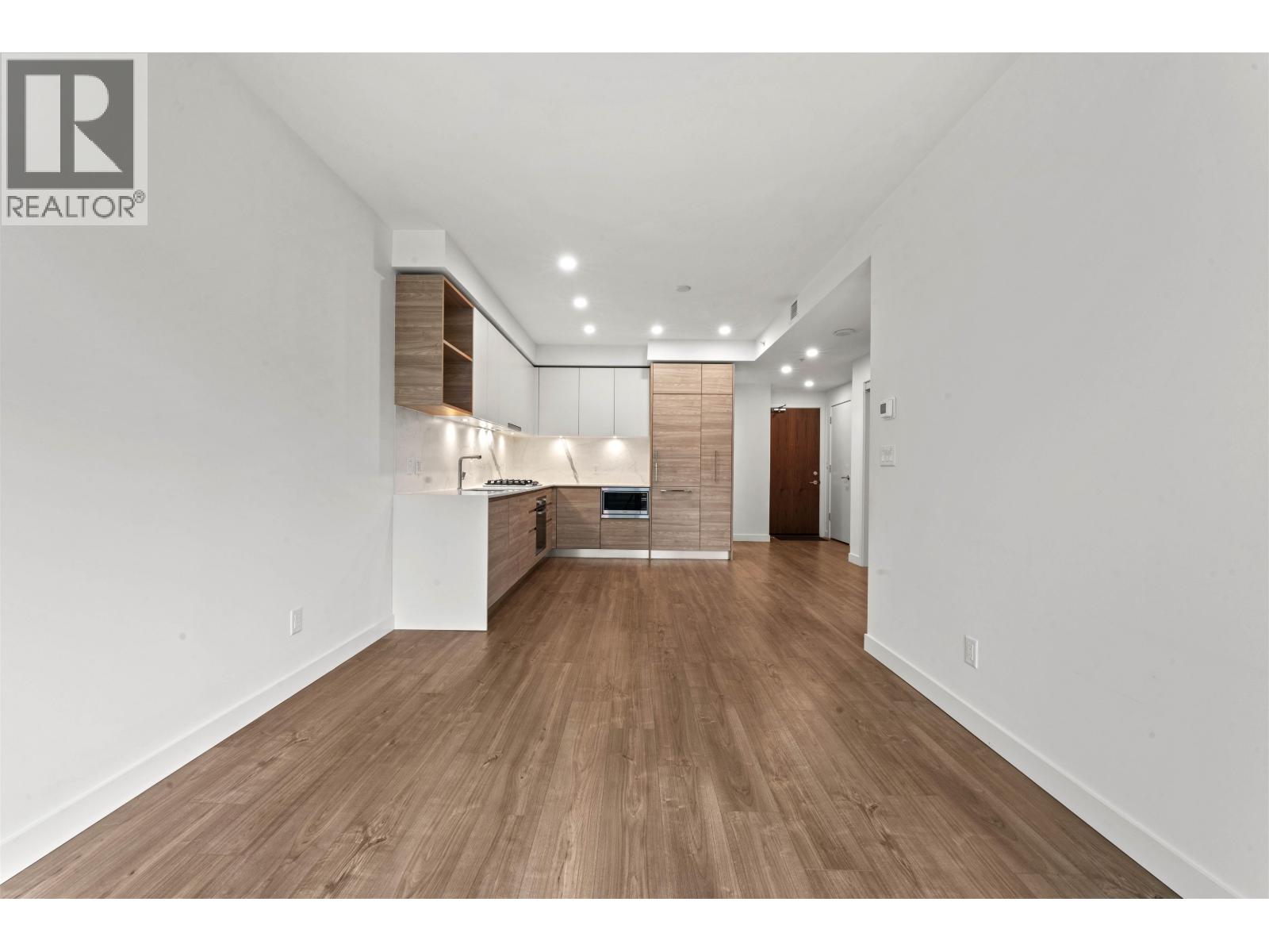 502 585 Austin Avenue, Coquitlam, British Columbia  V3K 0G6 - Photo 8 - R3117081