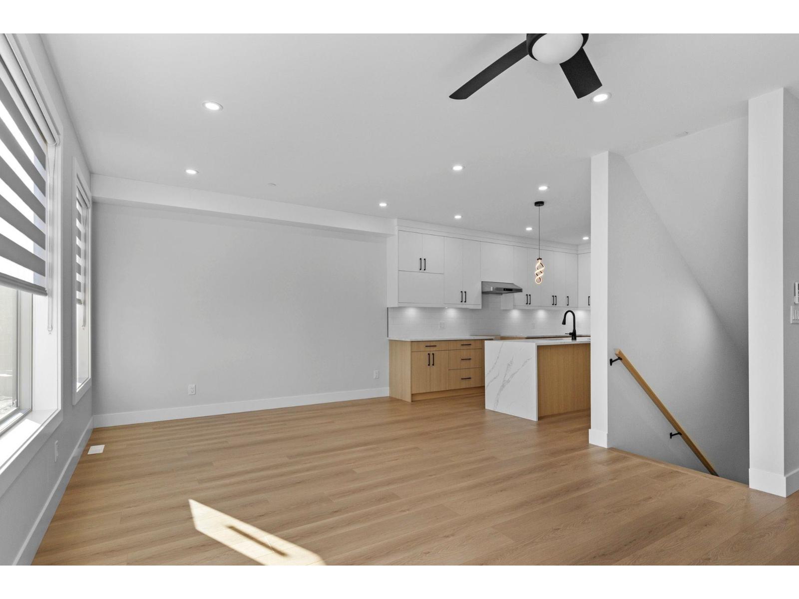 8548 Dunbar Way, Mission, British Columbia  V4S 0A7 - Photo 15 - R3121104
