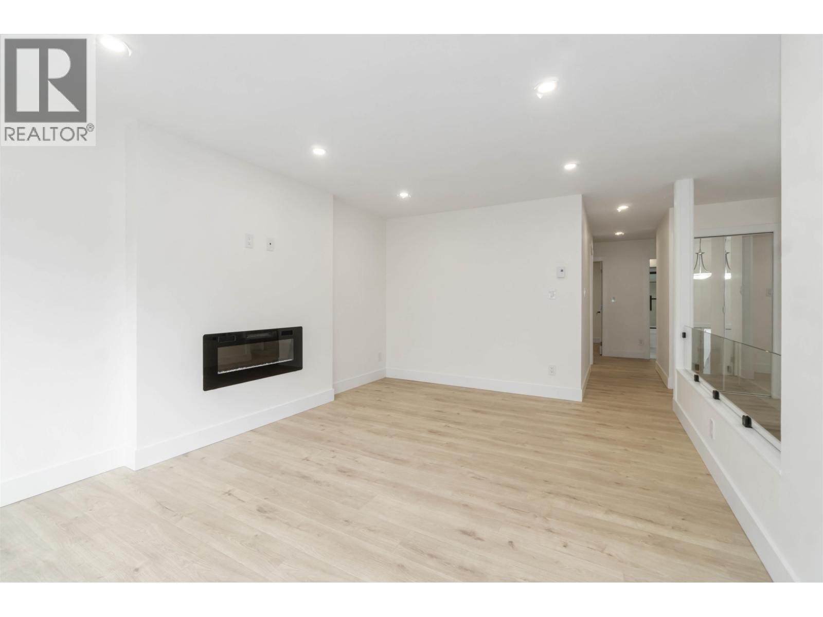 3228 Salt Spring Avenue, Coquitlam, British Columbia  V3E 1E9 - Photo 8 - R3121117