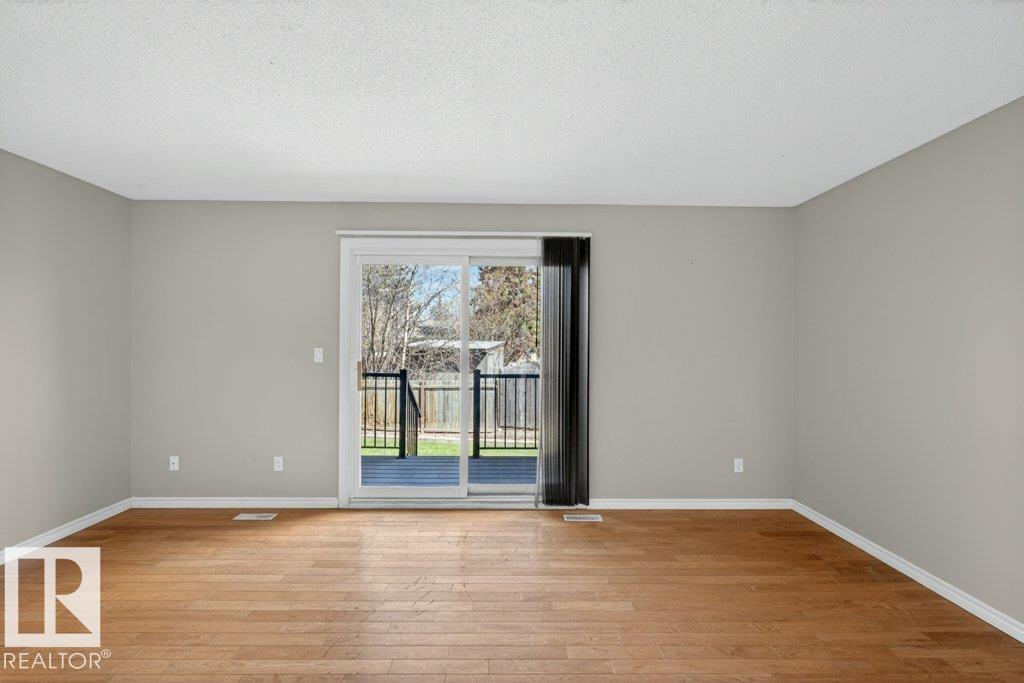 Unknown Address, ,     - Photo 11 - E4486410