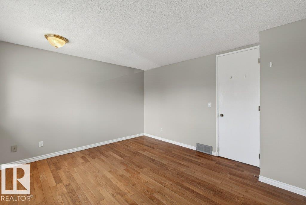 Unknown Address, ,     - Photo 28 - E4486410