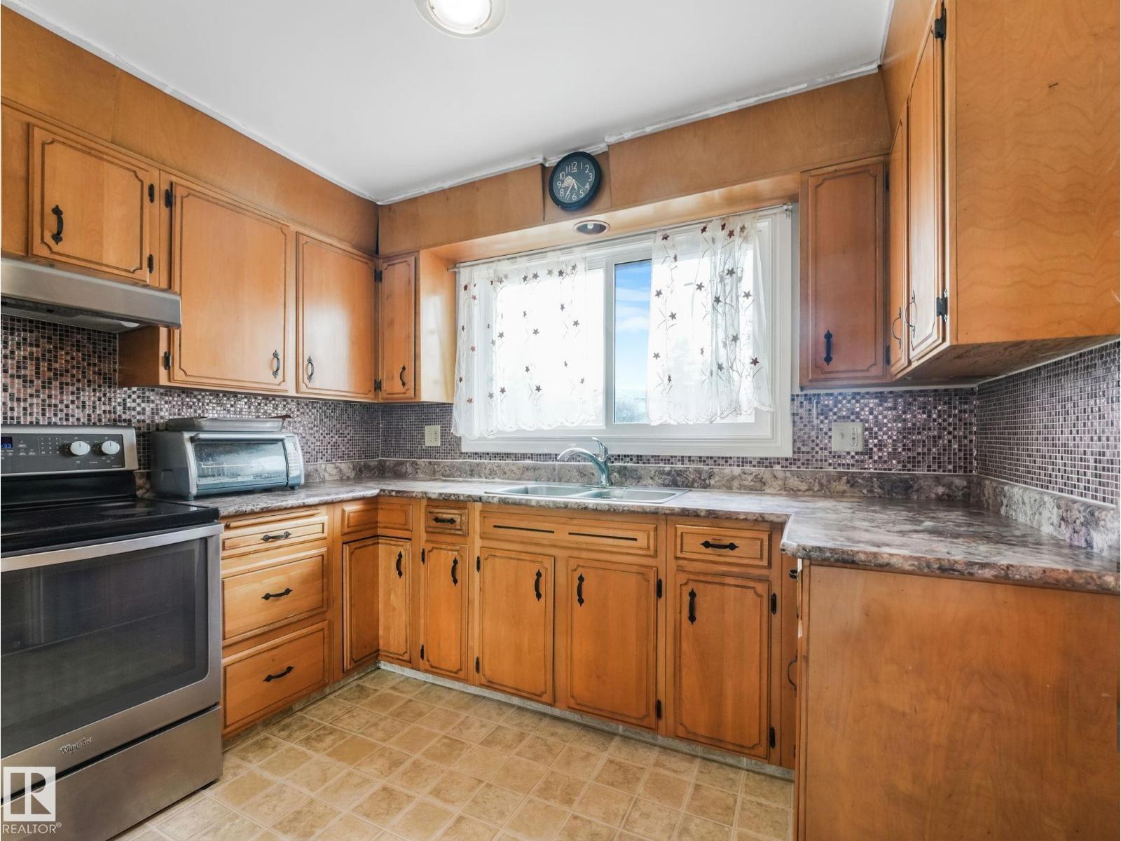 14024 69 St Nw Nw, Edmonton, Alberta  T5C 0H8 - Photo 17 - E4486411