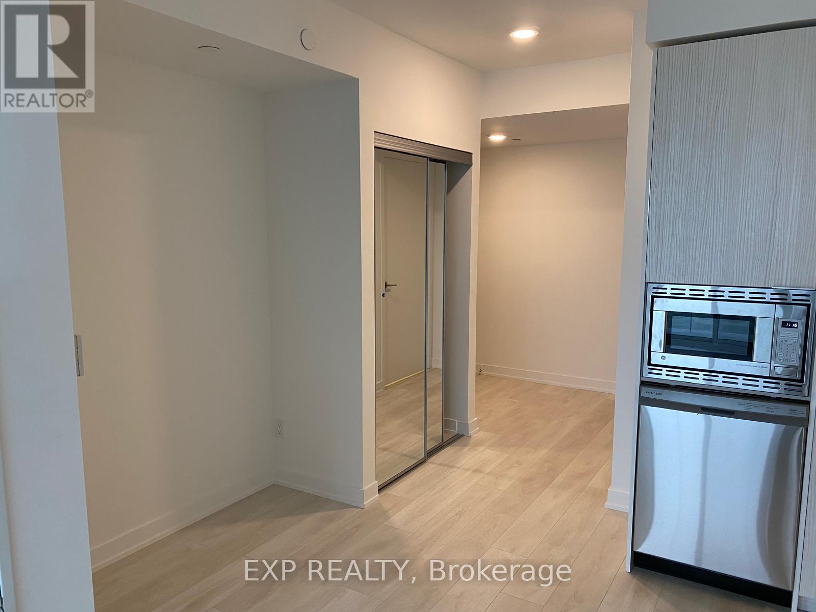501 Yonge Street, Toronto, Ontario  M4Y 0G8 - Photo 24 - C13099766