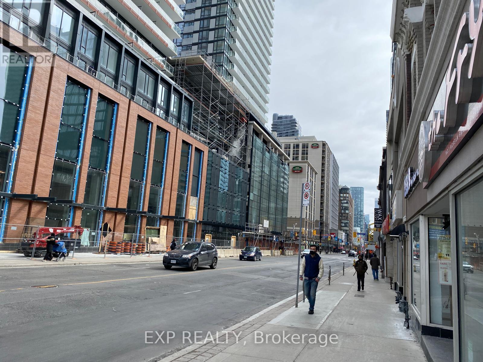 501 Yonge Street, Toronto, Ontario  M4Y 0G8 - Photo 5 - C13099766