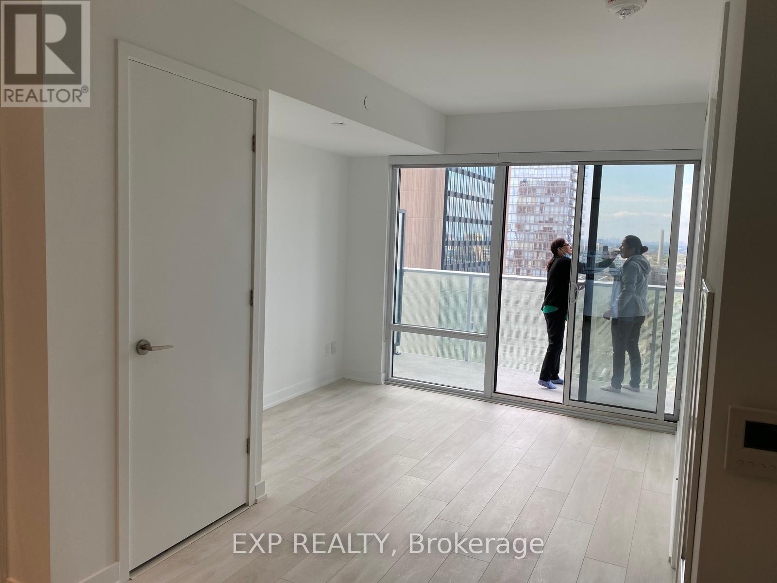 501 Yonge Street, Toronto, Ontario  M4Y 0G8 - Photo 8 - C13099766
