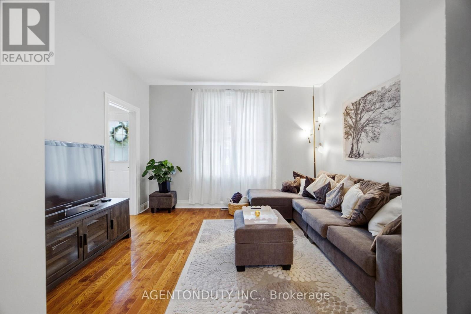 269 Claremont Street, Toronto (Trinity-Bellwoods), Ontario  M6J 2N1 - Photo 11 - C13099770
