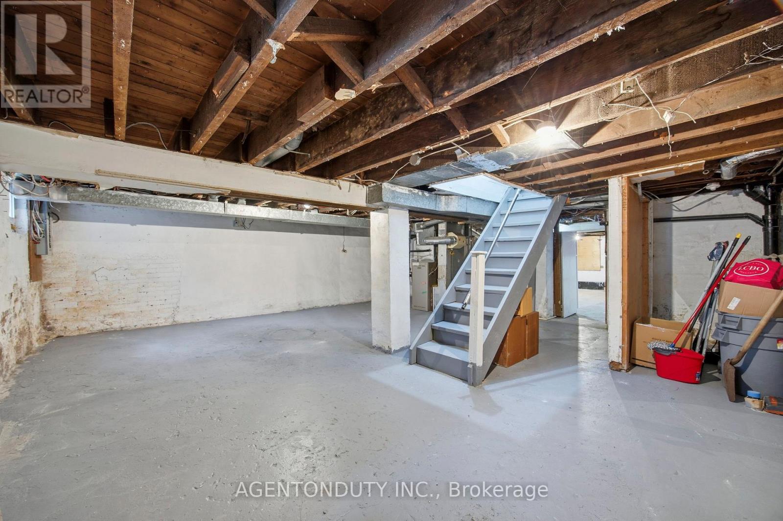 269 Claremont Street, Toronto (Trinity-Bellwoods), Ontario  M6J 2N1 - Photo 32 - C13099770