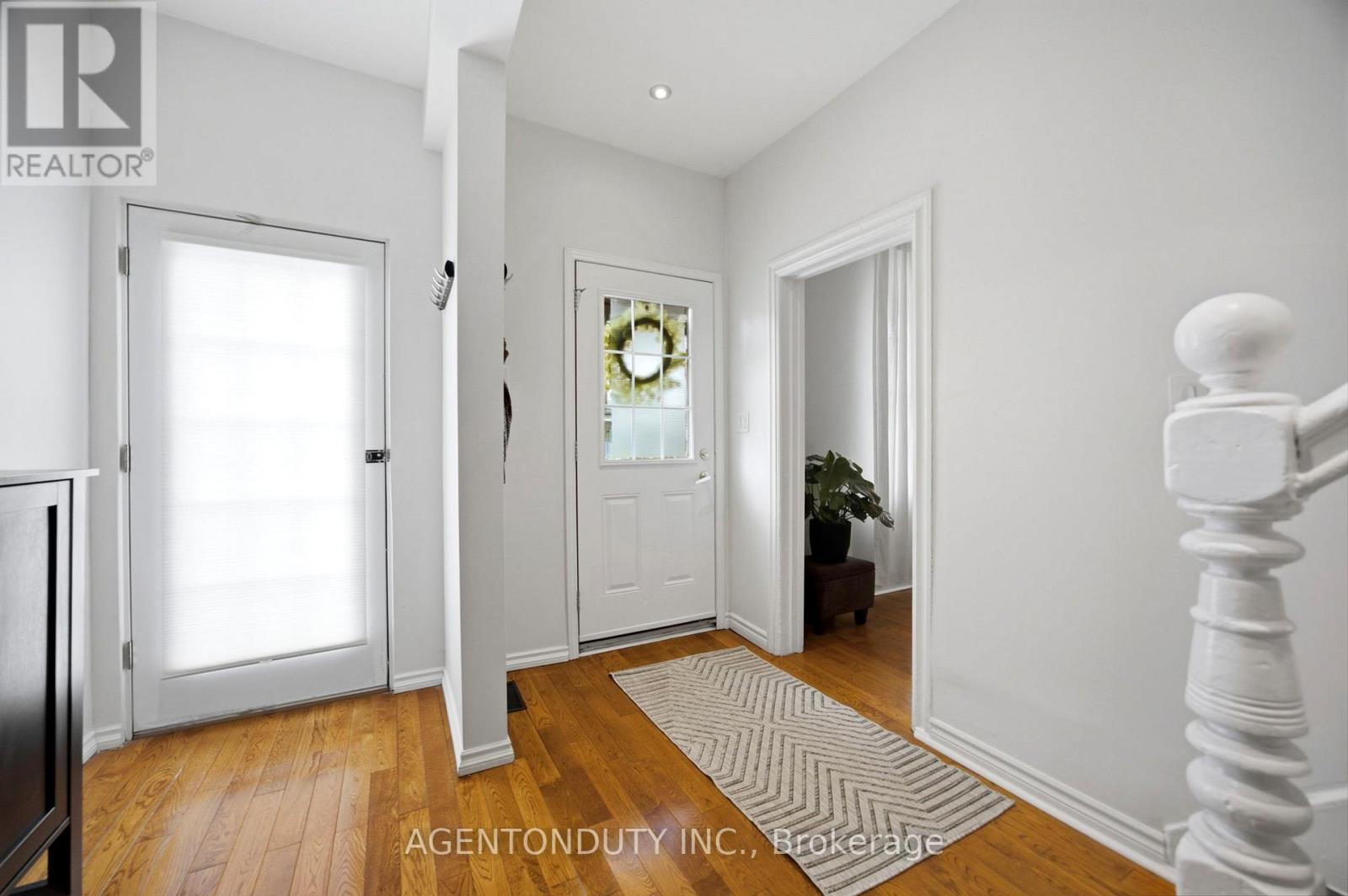 269 Claremont Street, Toronto (Trinity-Bellwoods), Ontario  M6J 2N1 - Photo 6 - C13099770