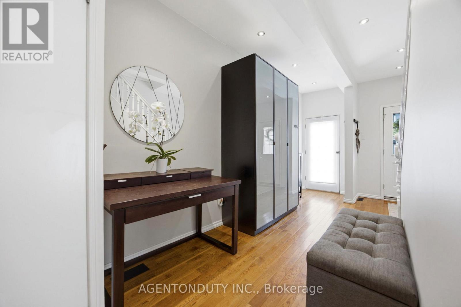 269 Claremont Street, Toronto (Trinity-Bellwoods), Ontario  M6J 2N1 - Photo 8 - C13099770