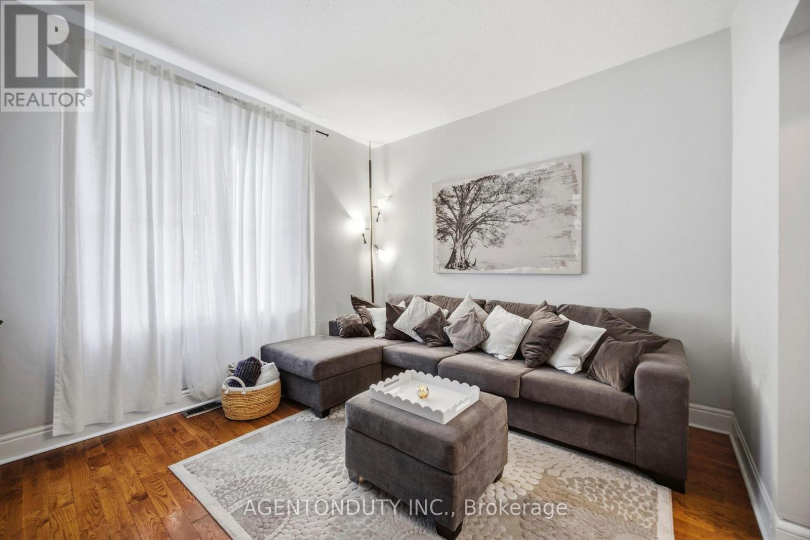 269 Claremont Street, Toronto (Trinity-Bellwoods), Ontario  M6J 2N1 - Photo 9 - C13099770