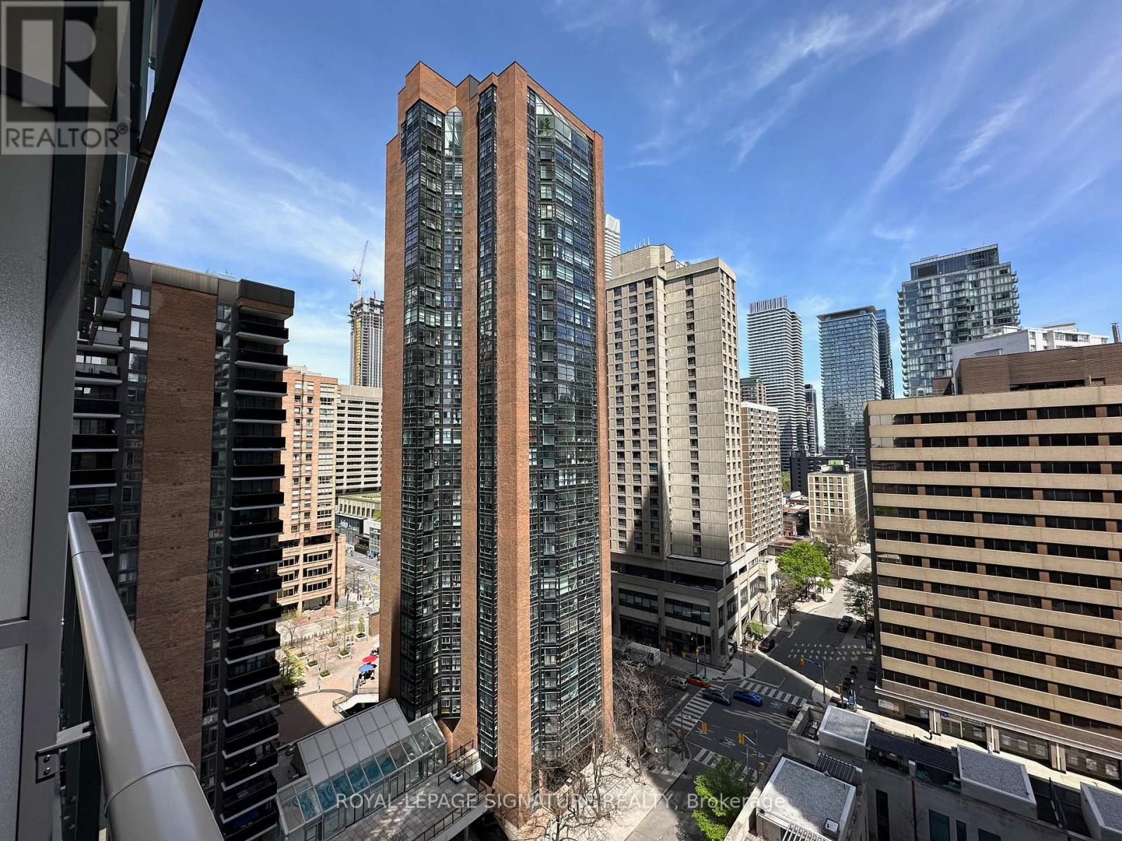 1410 - 65 St. Mary Street, Toronto, Ontario  M5S 0A6 - Photo 11 - C13099784