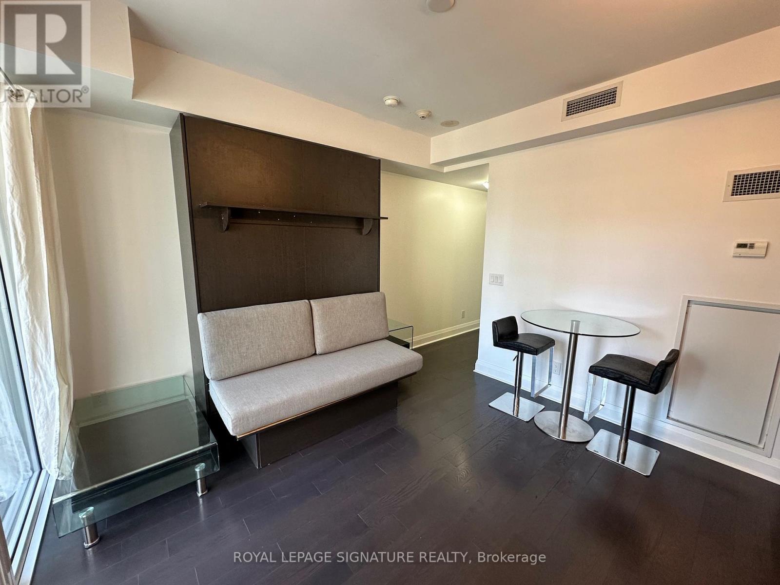 1410 - 65 St. Mary Street, Toronto, Ontario  M5S 0A6 - Photo 2 - C13099784