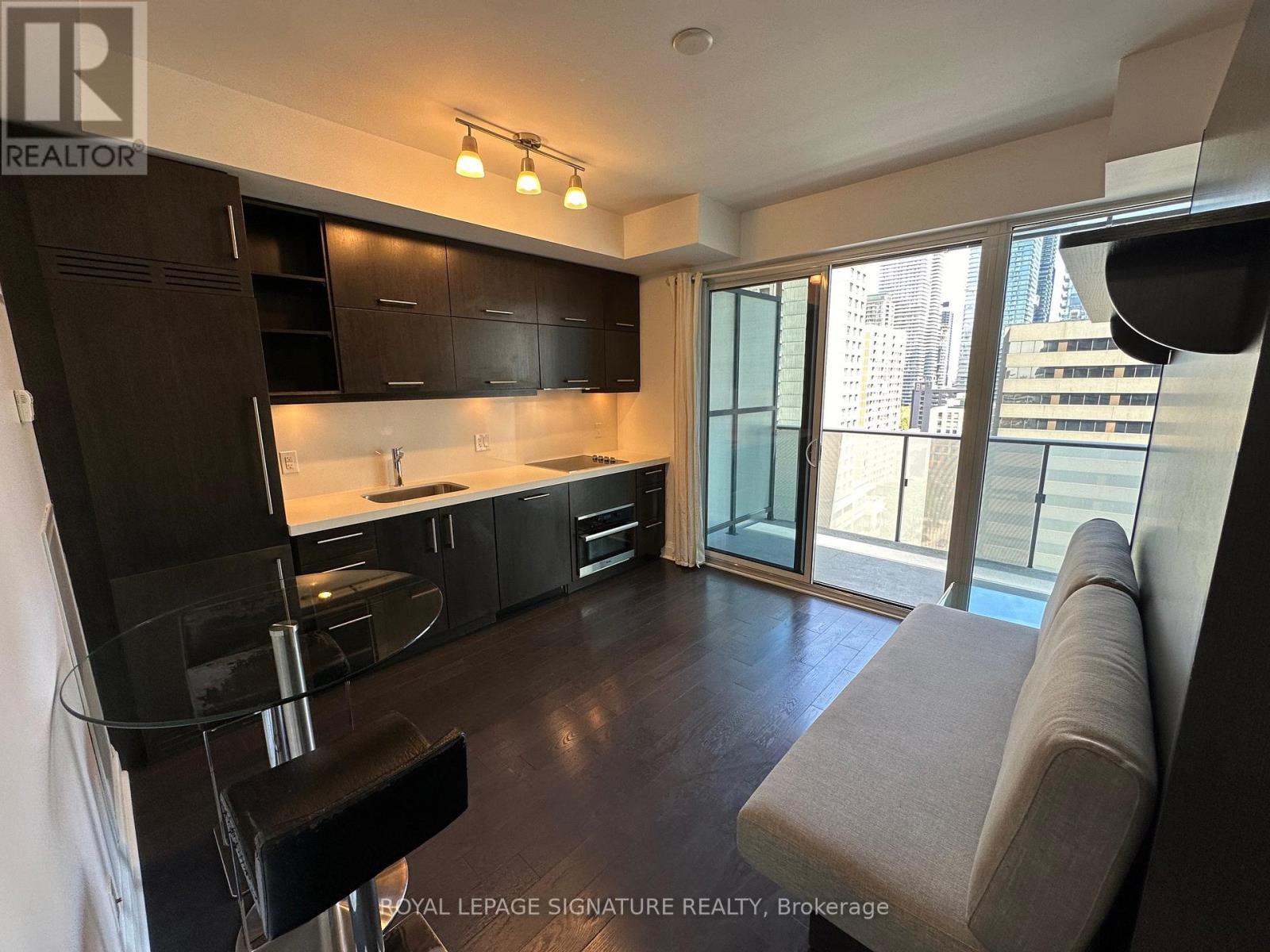 1410 - 65 St. Mary Street, Toronto, Ontario  M5S 0A6 - Photo 8 - C13099784
