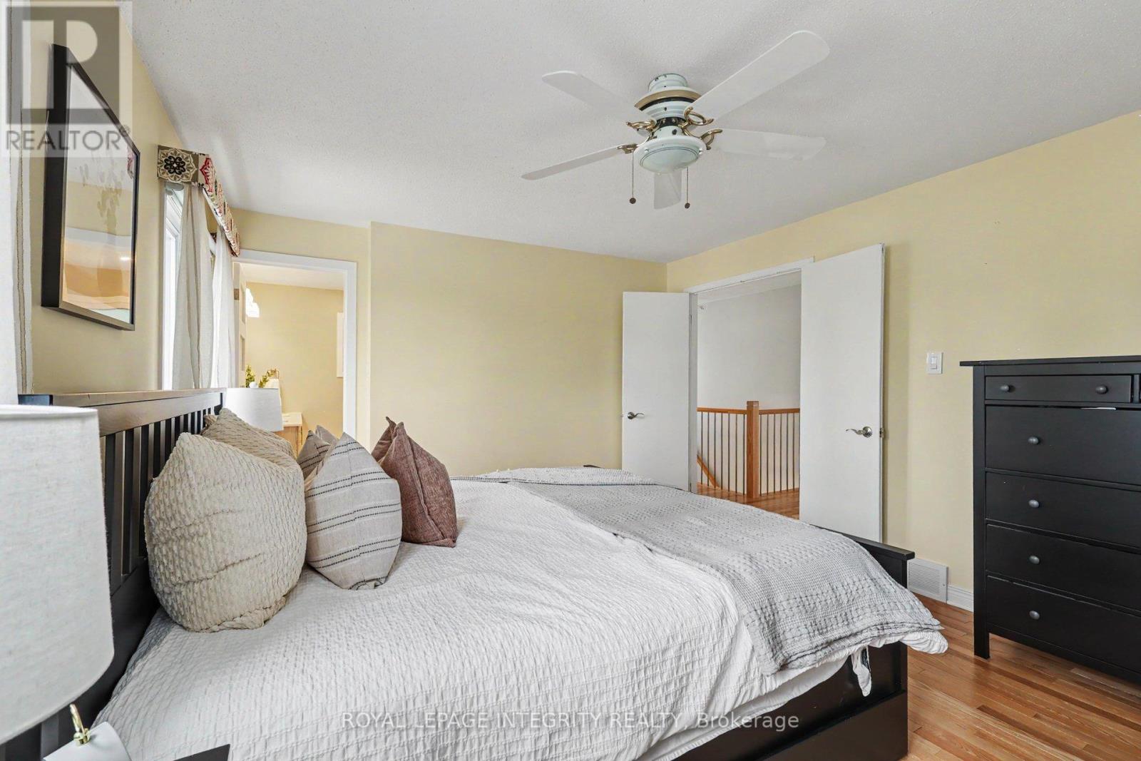 1138 St Germain Crescent, Ottawa, Ontario  K1C 2L8 - Photo 11 - X13099786