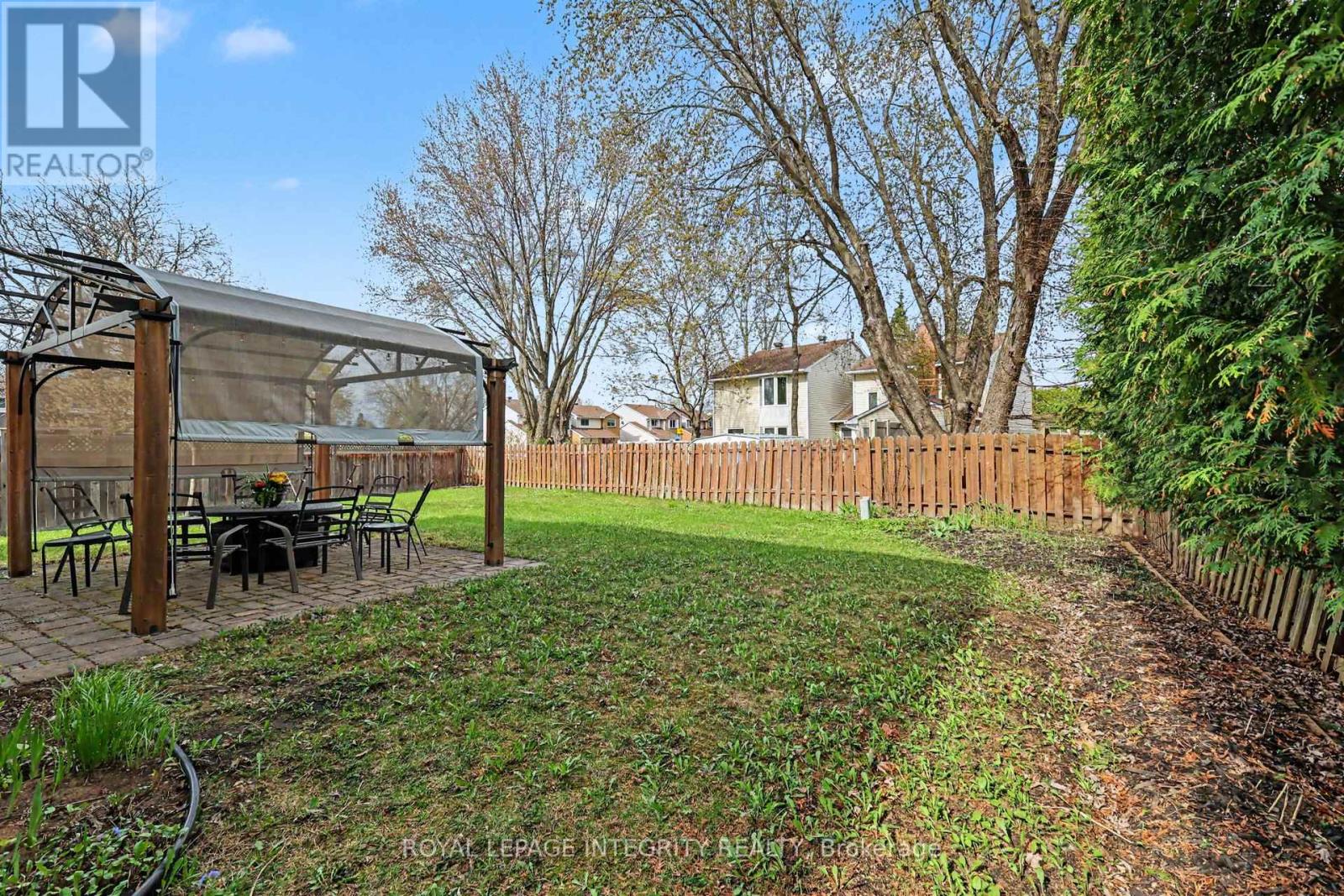 1138 St Germain Crescent, Ottawa, Ontario  K1C 2L8 - Photo 19 - X13099786
