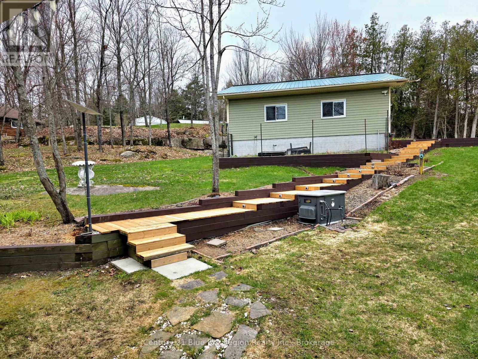 17 Sunrise Lane, Powassan, Ontario  P0H 1Z0 - Photo 41 - X12735190