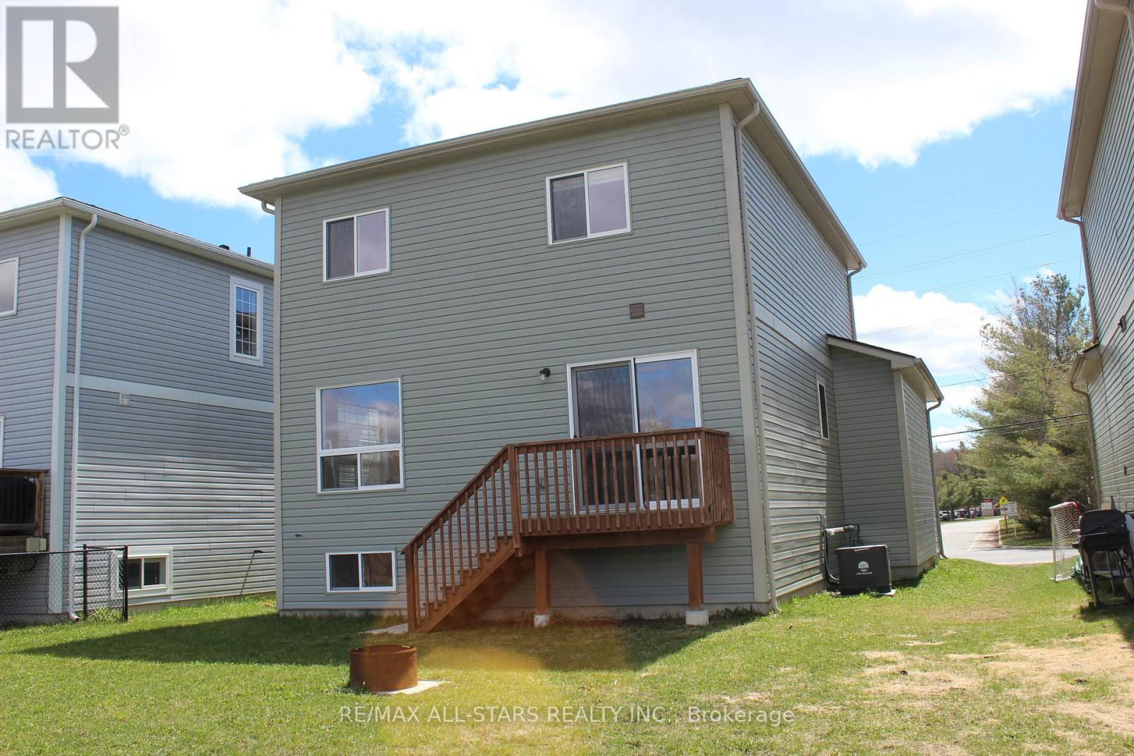 81 Douglas Drive, Bracebridge, Ontario  P1L 0L3 - Photo 33 - X12796452