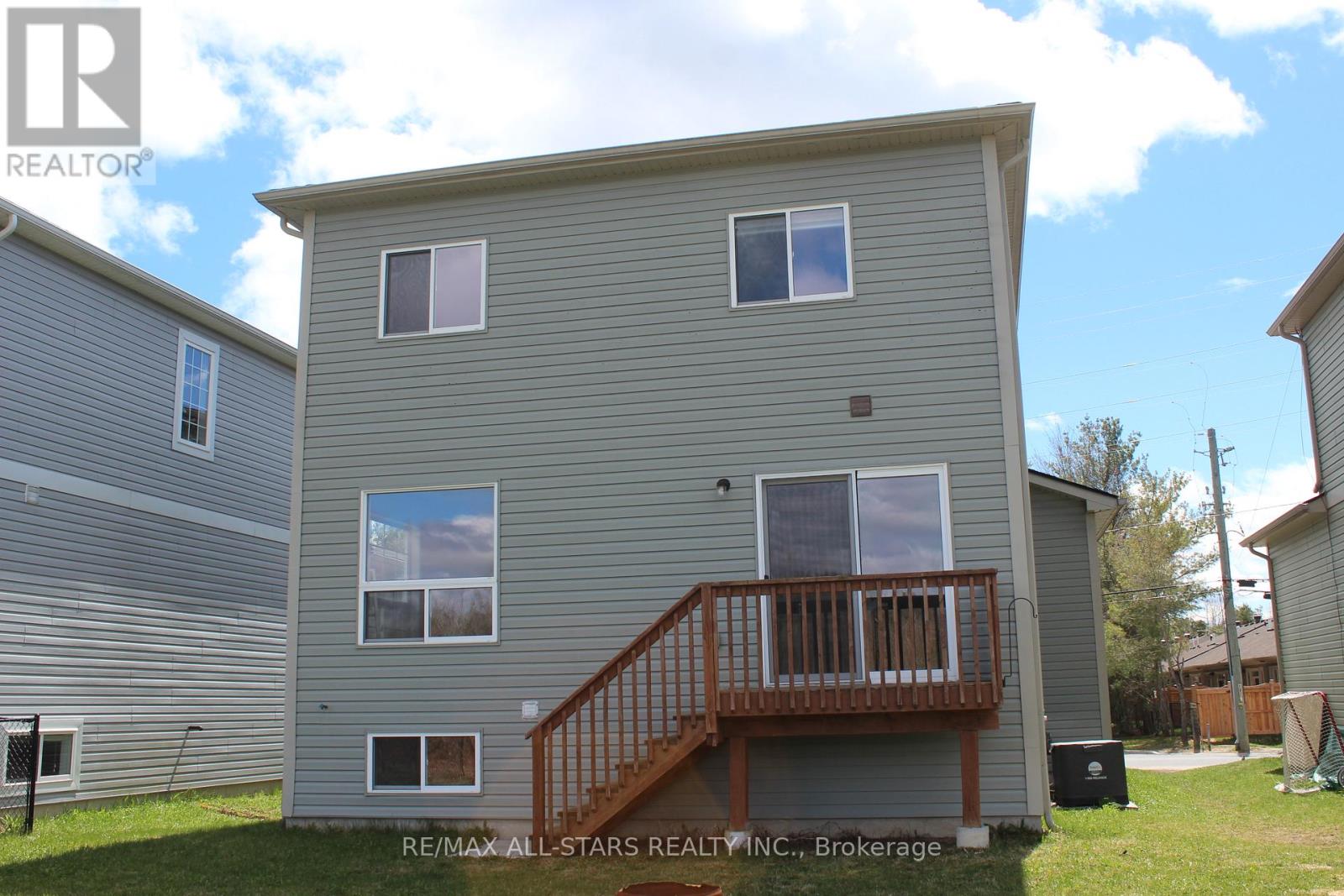 81 Douglas Drive, Bracebridge, Ontario  P1L 0L3 - Photo 31 - X12796452