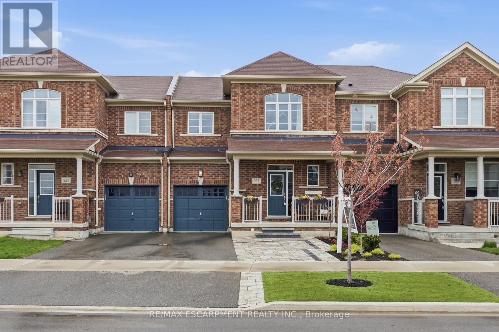 223 SKINNER ROAD, Hamilton, Ontario