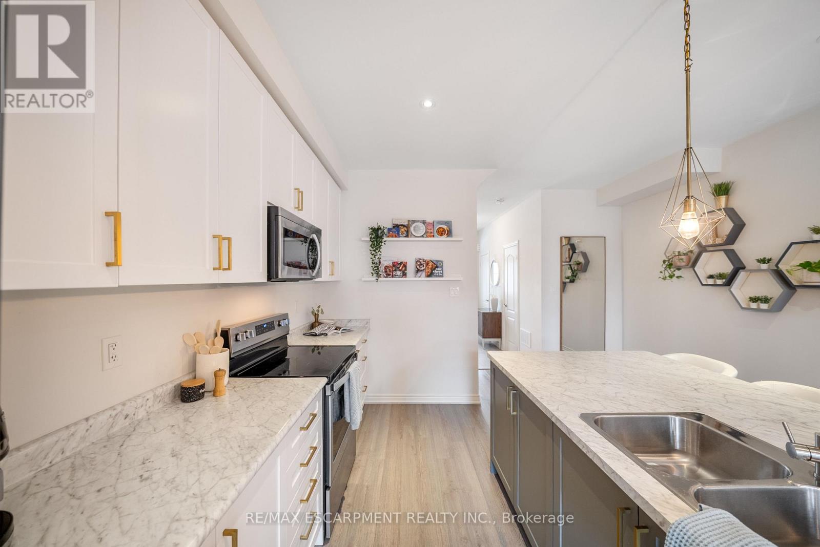 223 Skinner Road, Hamilton, Ontario  L8B 1X2 - Photo 11 - X13031756