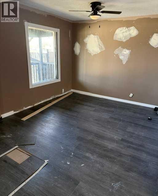 325 4 Street Se, Redcliff, Alberta  T0J 2P0 - Photo 7 - A2308765
