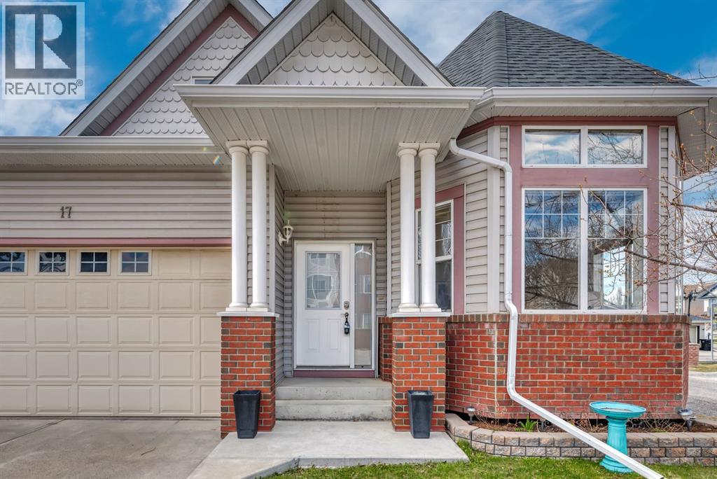 17 Prestwick Pond Terrace SE, Calgary, Alberta  T2Z 3Z7 - Photo 4 - A2303713
