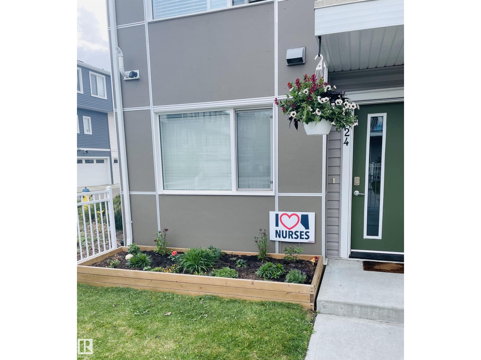 #24 215 Saddleback Rd Nw, Edmonton, Alberta  T6J 5T6 - Photo 4 - E4486413