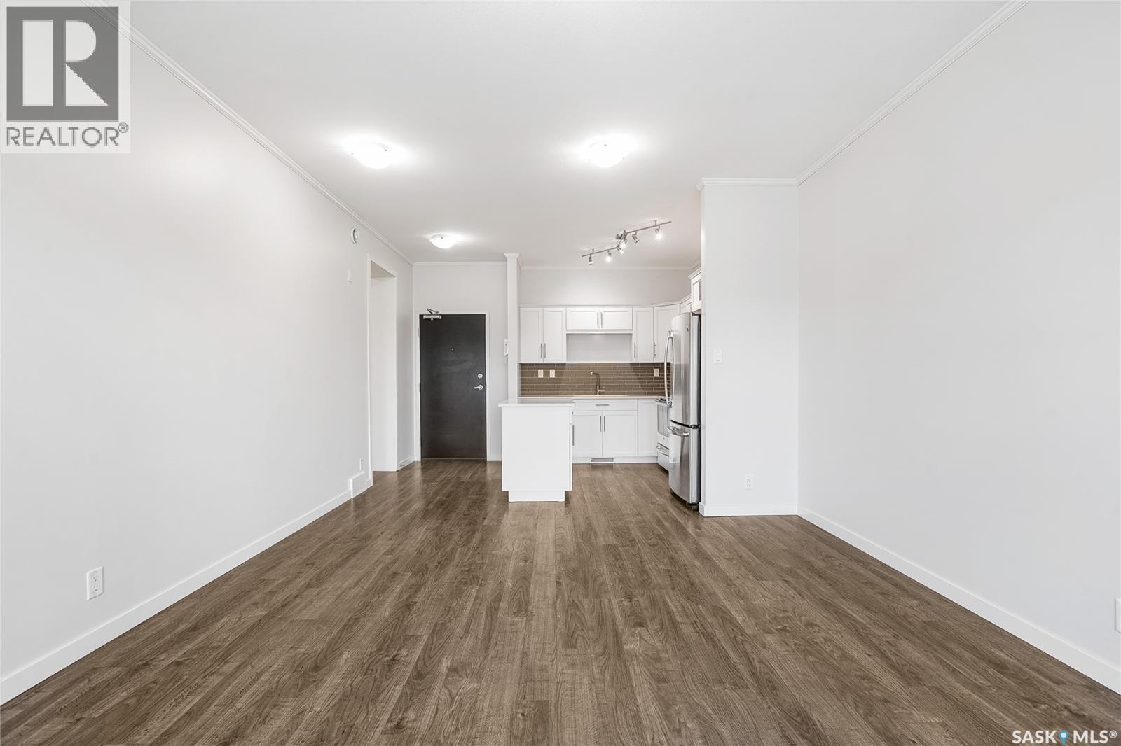 104 545 Hassard Close, Saskatoon, Saskatchewan  S7L 6V3 - Photo 6 - SK035347