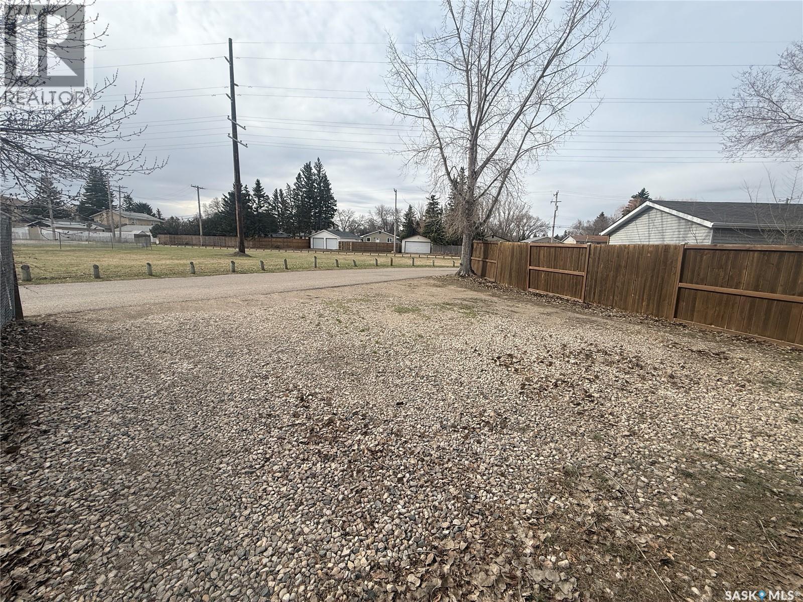 859 Rutherford Way, Saskatoon, Saskatchewan  S7N 4X6 - Photo 30 - SK035271