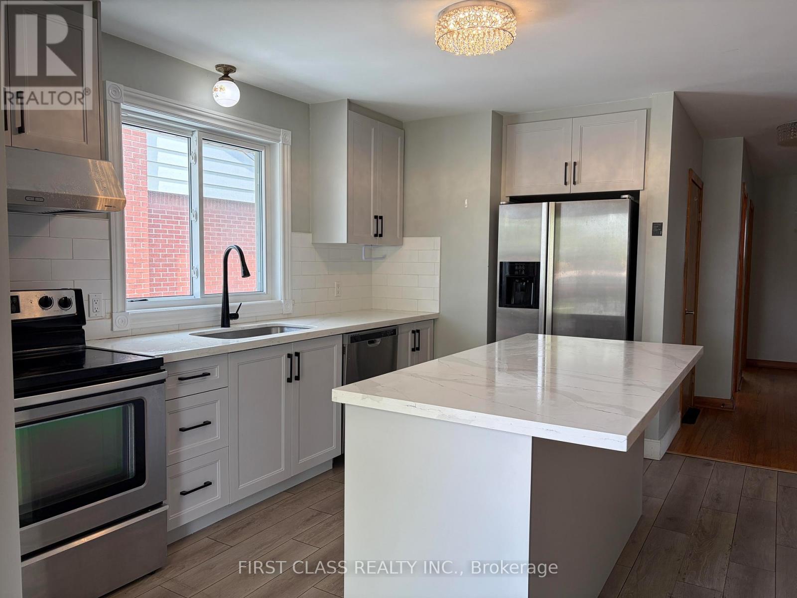 27 Welbourn Drive, Hamilton, Ontario  L9A 3N1 - Photo 11 - X13073514