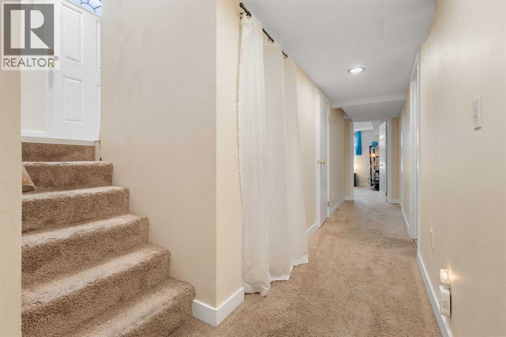 112 Woodglen Road SW, Calgary, Alberta  T2W 4Z1 - Photo 30 - A2308841