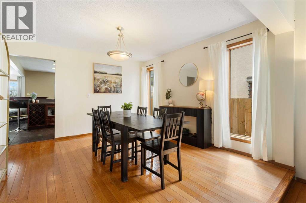 112 Woodglen Road SW, Calgary, Alberta  T2W 4Z1 - Photo 8 - A2308841